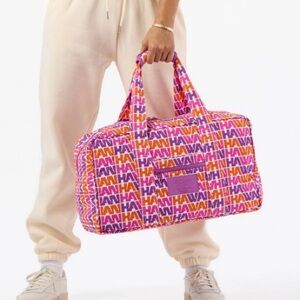ALOHA collection x Hawaiian Airlines. Keep it light weekender. New!